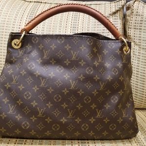 LOUIS VUITTON Artsy MM Monogram Canvas Tote Bag
